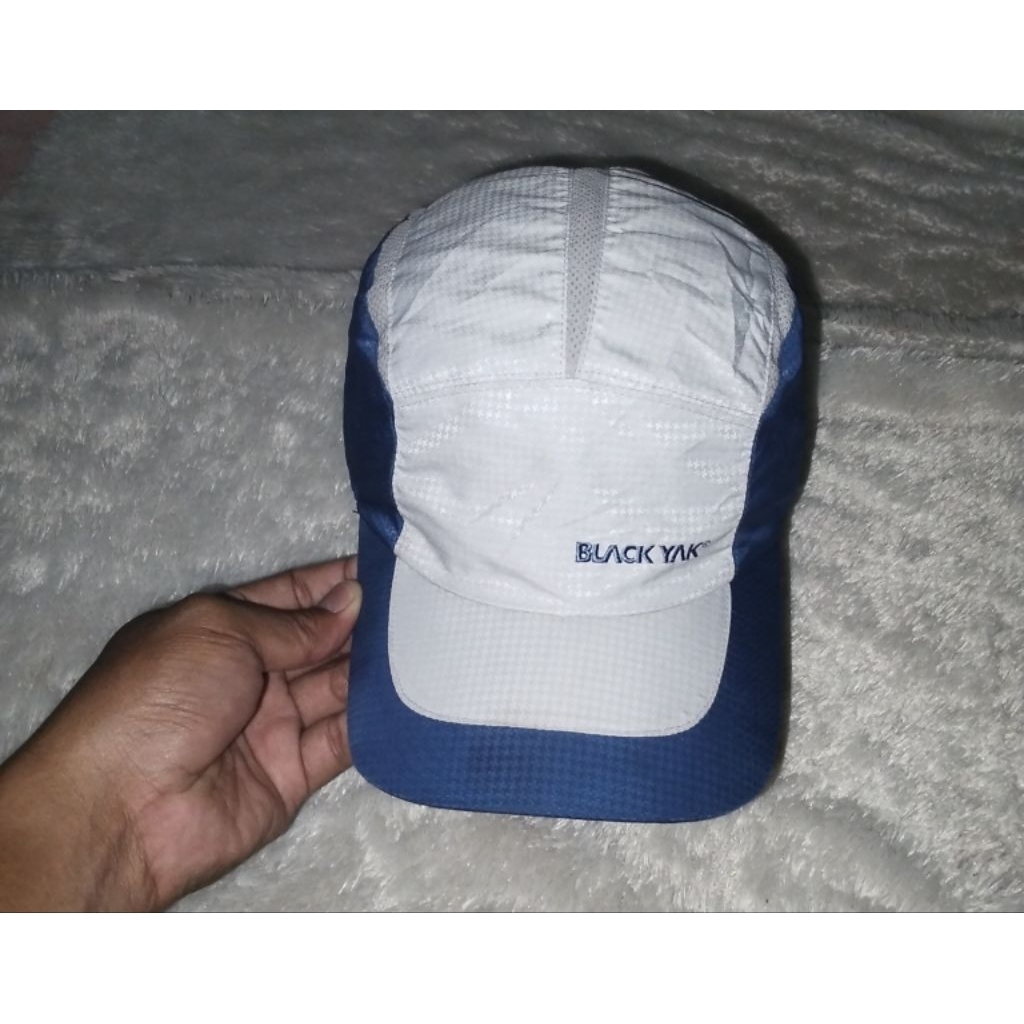 Topi BLACKYAK Setelan ada penjepitnya Second
