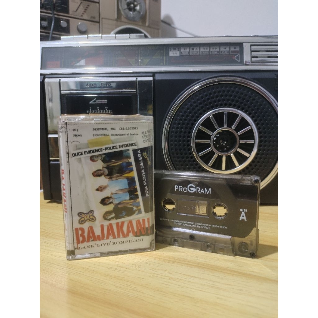 Kaset Slank - Bajakan