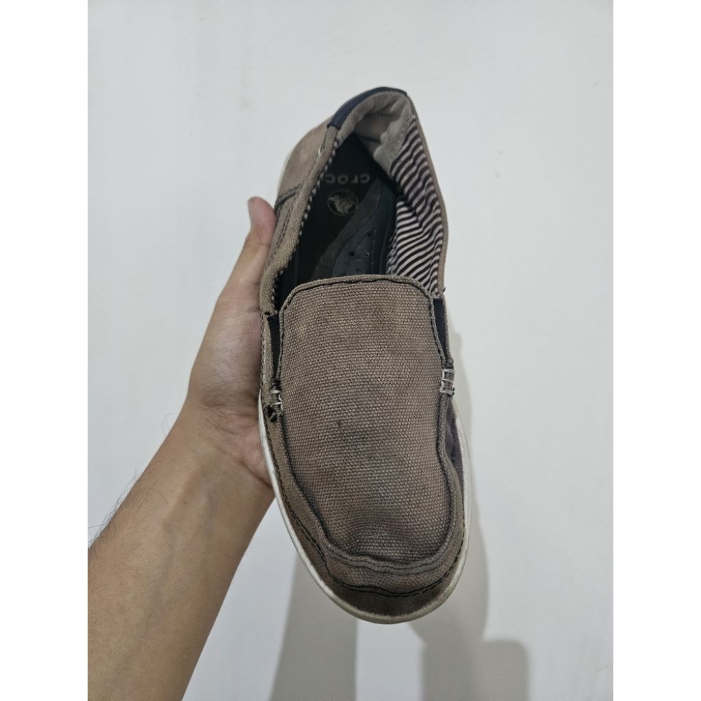 sepatu slip on crocs second size 36