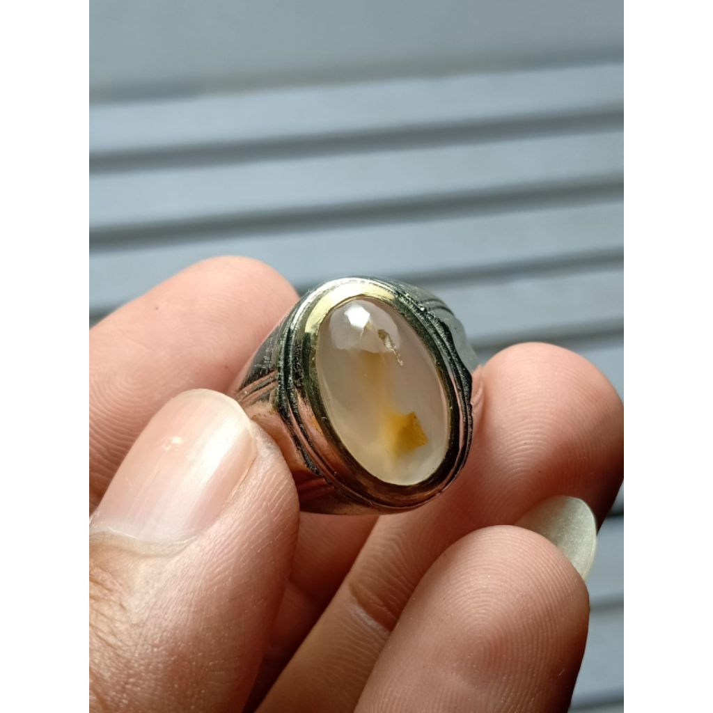 cincin batu combong antik