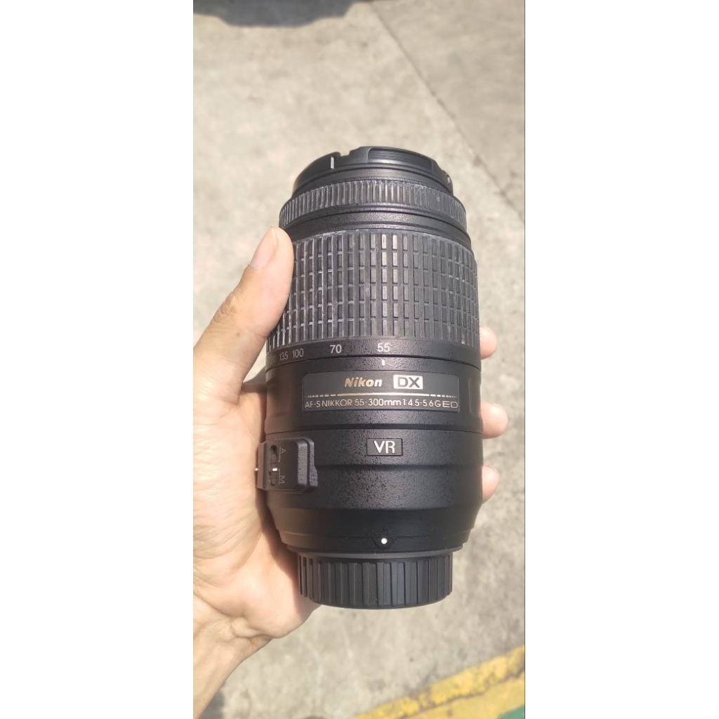 Lensa Nikon  DX Afs Nikkor 55-300mm 1:4.5-5.6 G ED VR