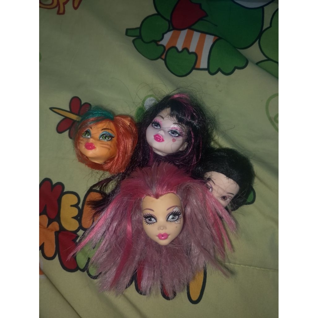 kepala monster high take all