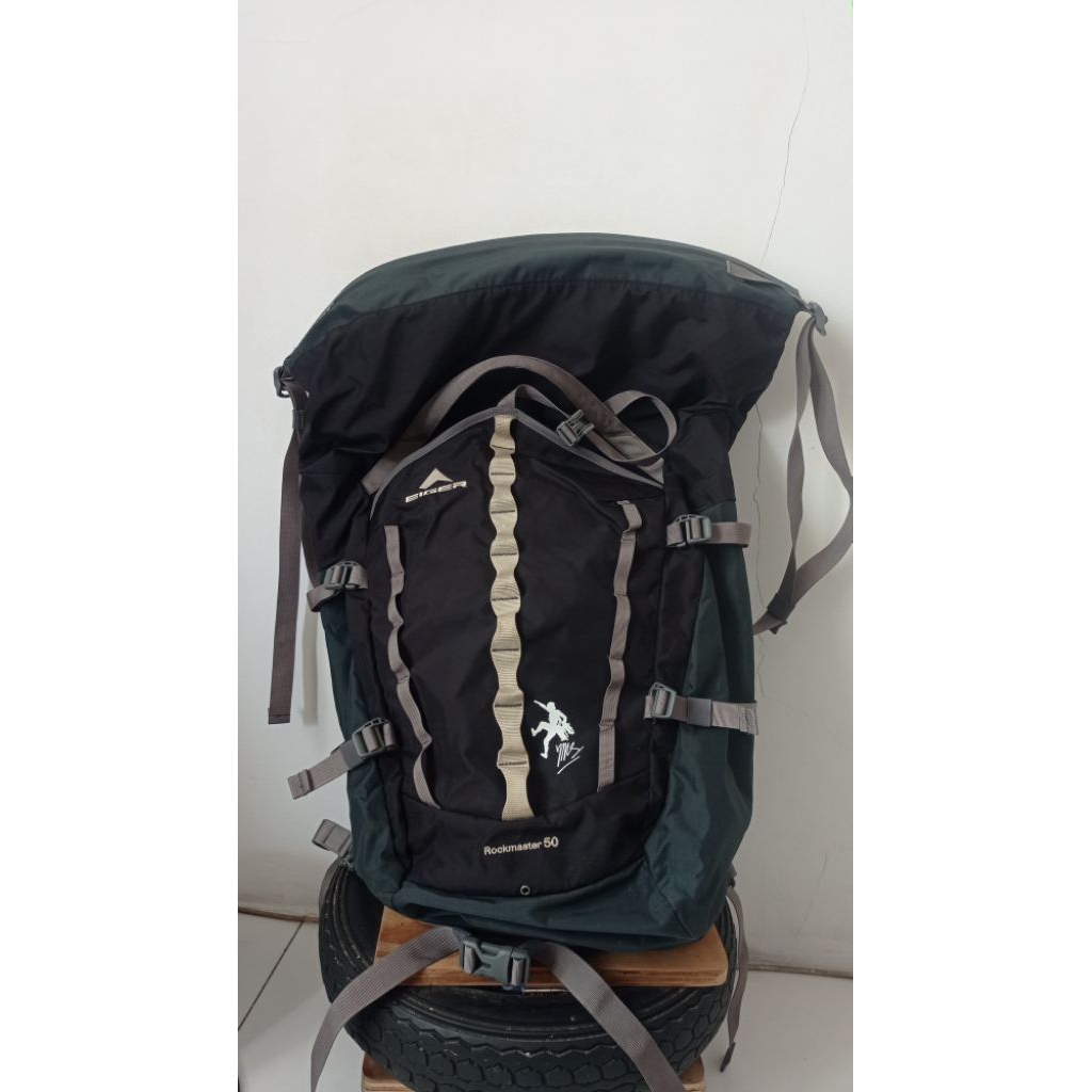 thrift /bekas Tas Ransel Gunung Eiger Rockmaster 50 Climbing Bag Hiking Backpack 910003340 Black