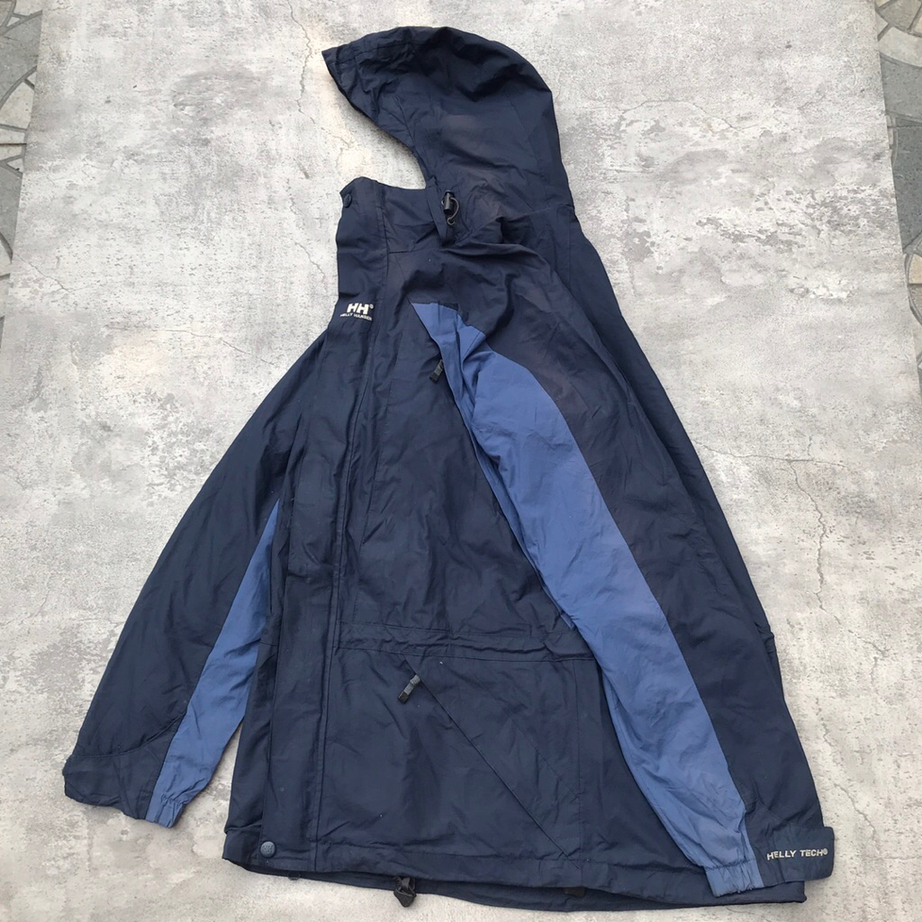 outdoor jaket helly hansen gorpcore waterproof goretex jacket blocktech