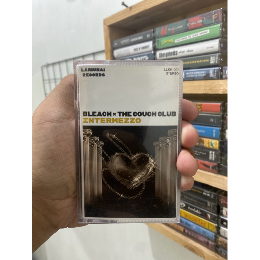 Kaset Pita Bleach X The Couch Club