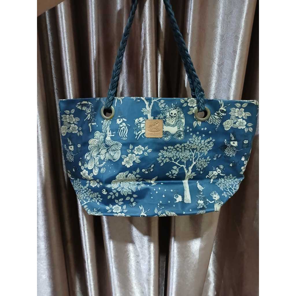 Preloved Waterproof Shoulder Bag UMA HANA Motif Kelinci Kucing Biru