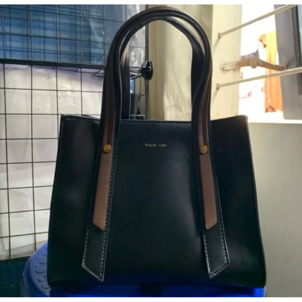 Tas royal cuir preloved