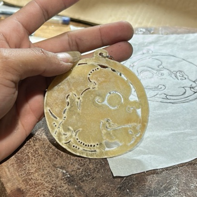 gantungan wayang bagong kulit sapi asli