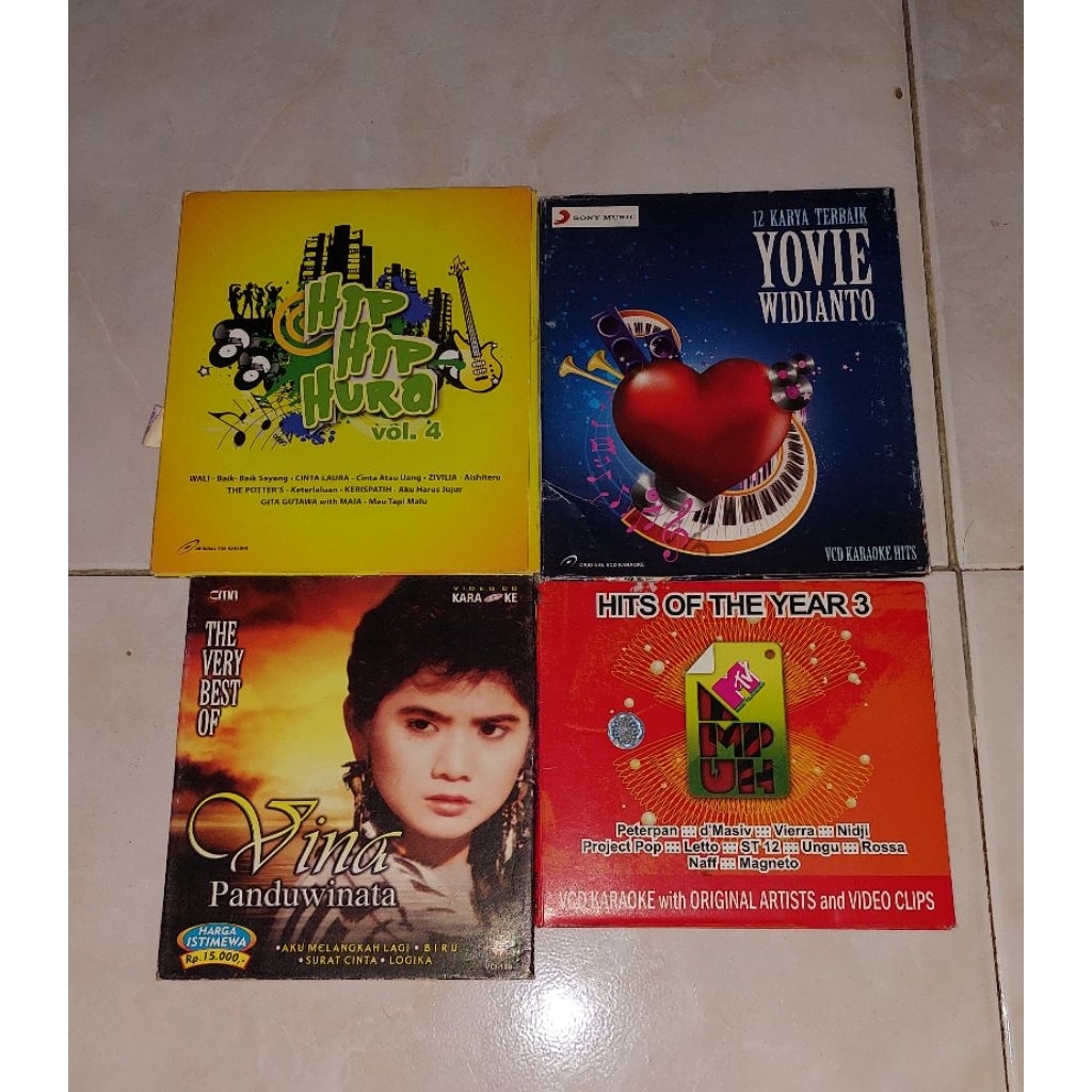 vcd Karaoke HIP HIP HURA Vol. 4 / 12 Karya Terbaik YOVIE WIDIANTO (Hanya Cover) / VINA PANDUWINATA-T