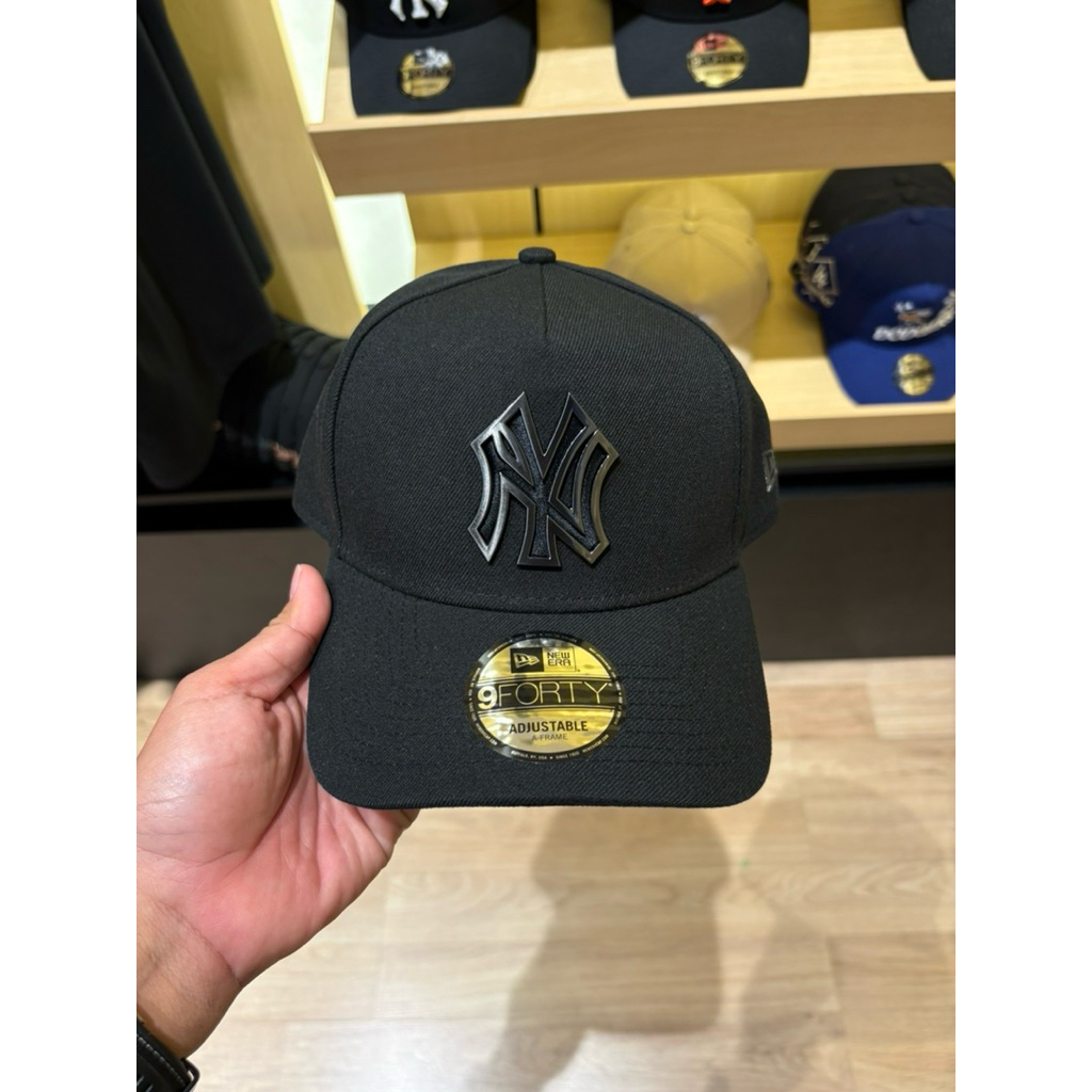 Topi New Era 940 Metal Logo Black