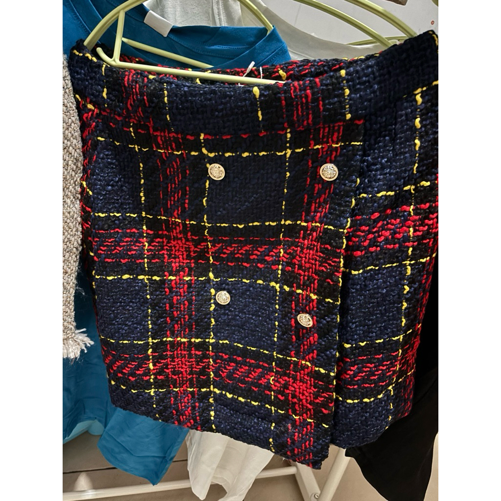 TweedSkirt