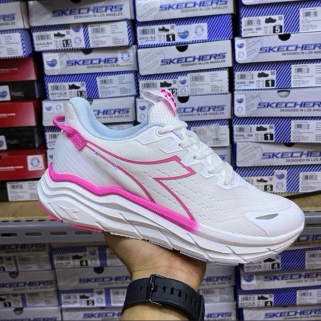 DIADORA PUTIH ORIGINAL