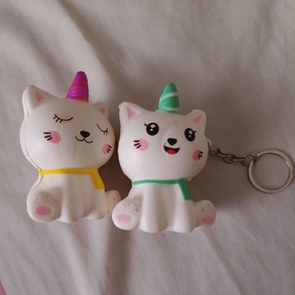 (squishy preloved) 2 cats common squishy