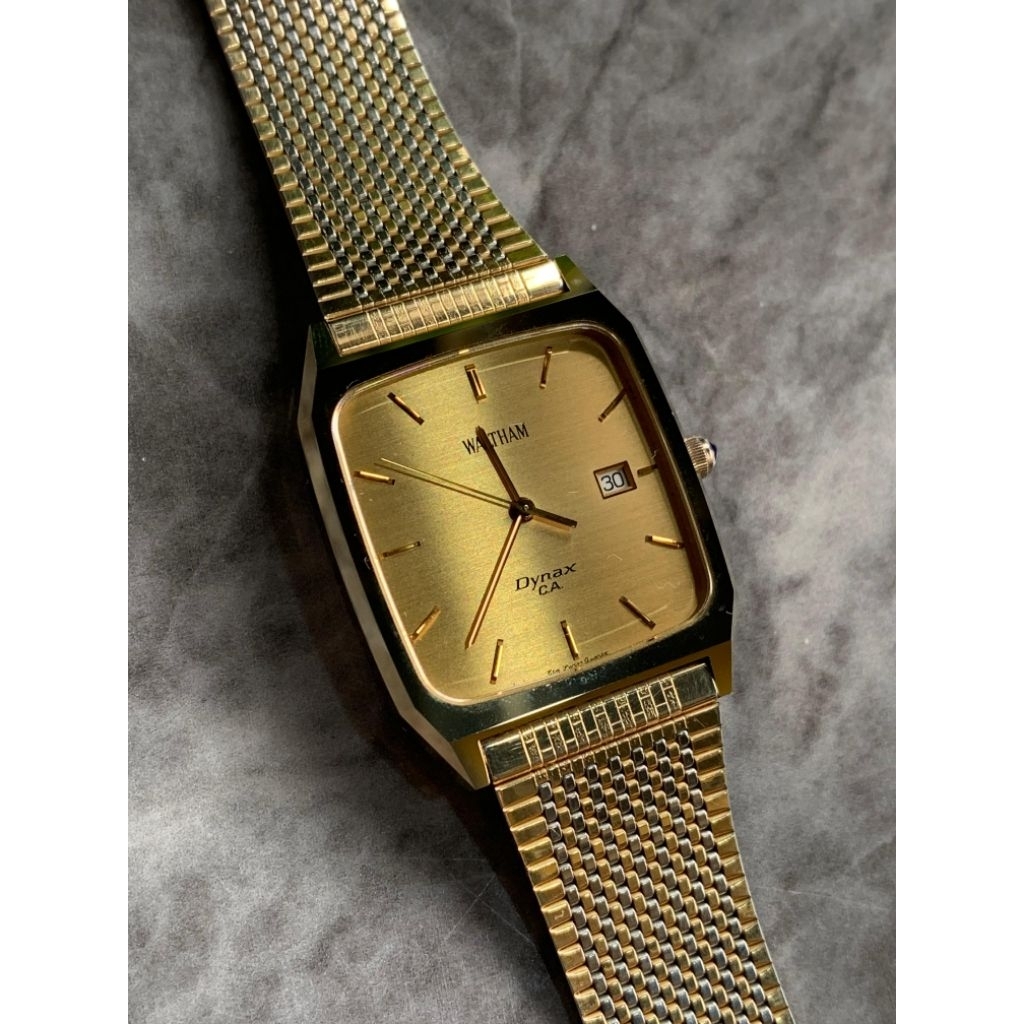 WALTHAM DYNAX SUNBURST DIAL