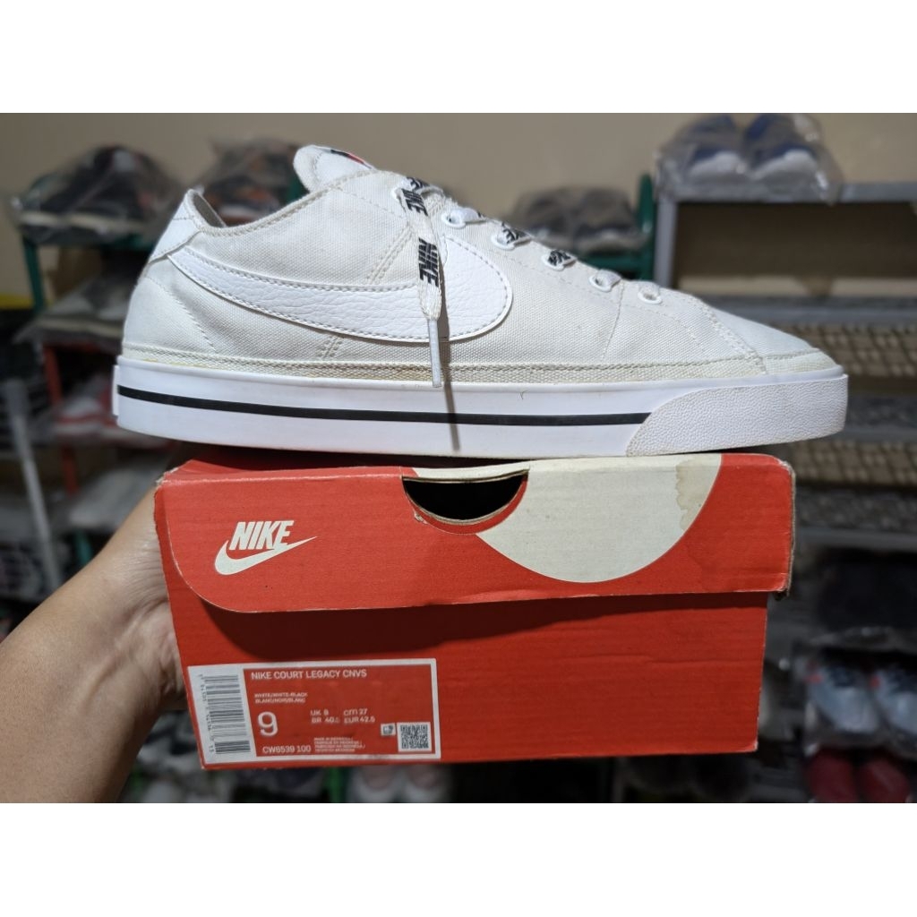 NIKE COURT LEGACY CANVAS