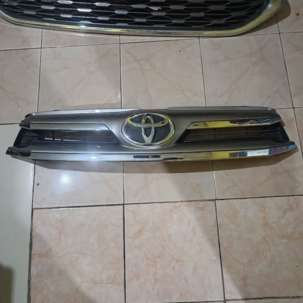 GRILL INNOVA REBORN 2016-2017-2018