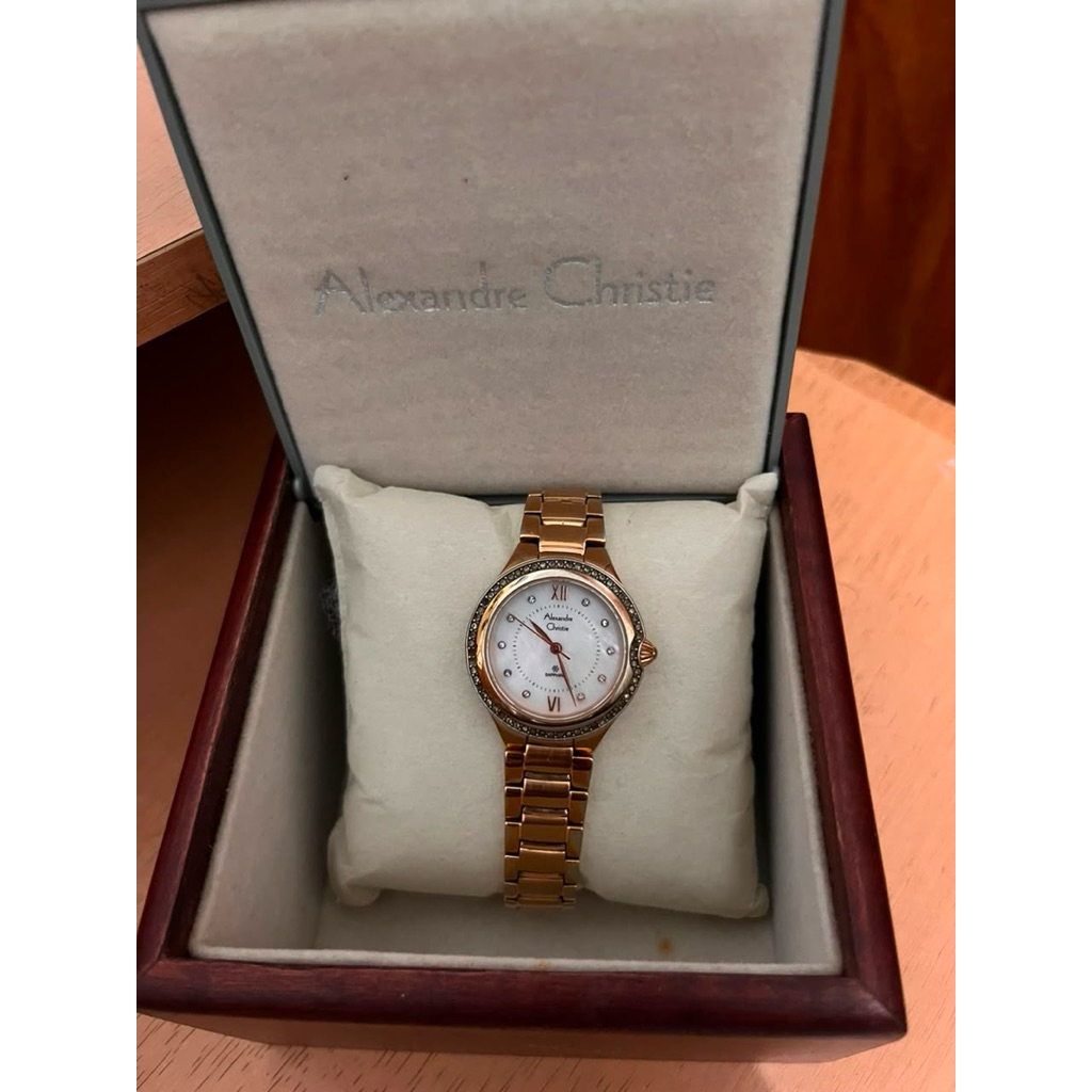 Preloved Jam alexandre christie