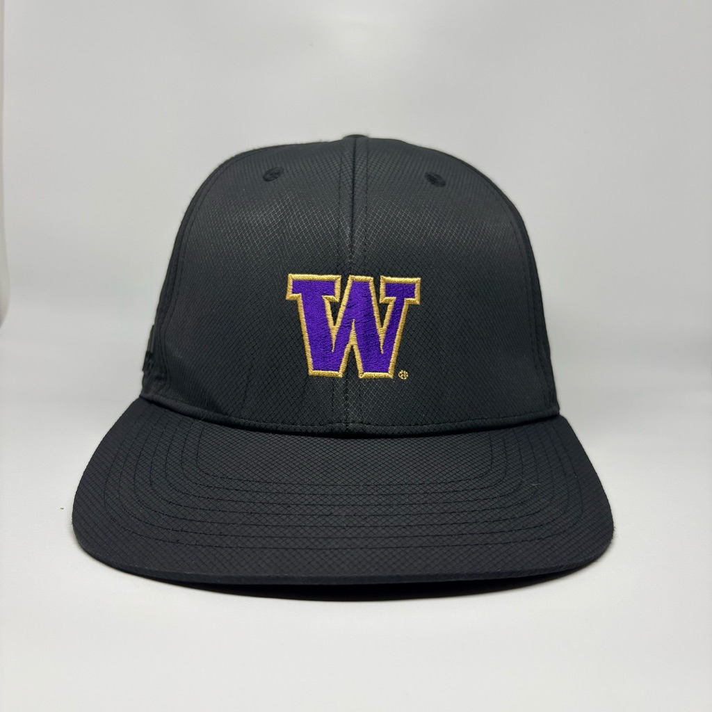 topi @didas university washington huskies