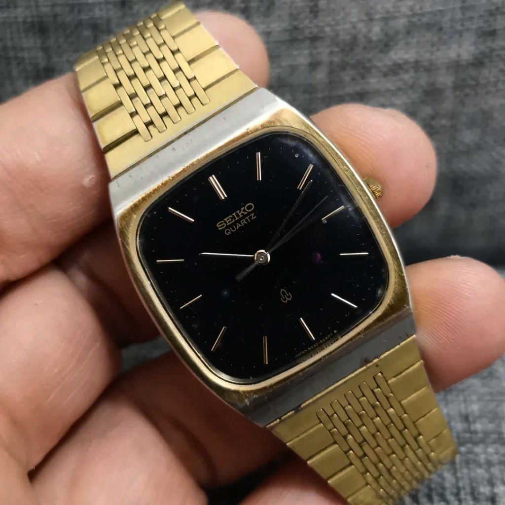 Jam Tangan Vintage Seiko Quartz 6030-5220 Dial Hitam