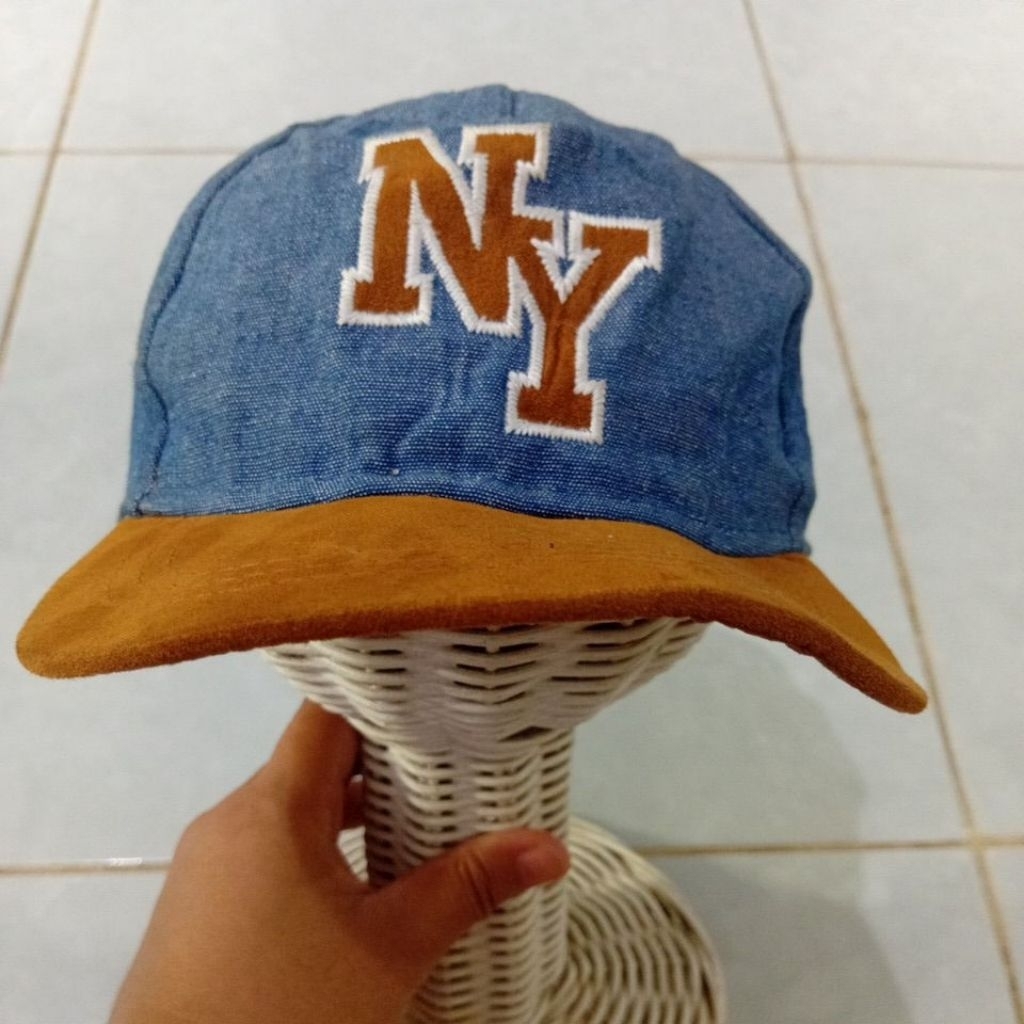 (PRELOVED/BEKAS) TOPI BASEBALL CAP ANAK BAYI HNM