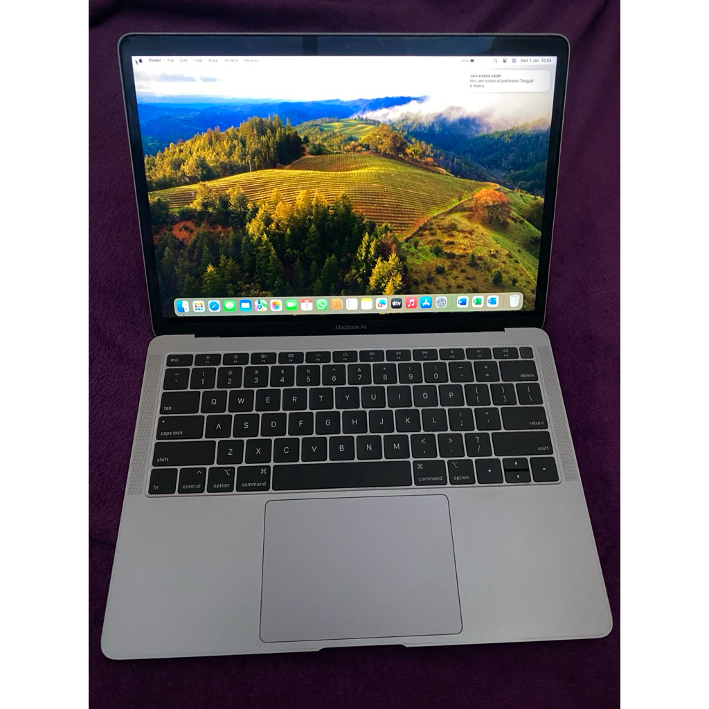 MACBOOK air 2019 i5 8/128