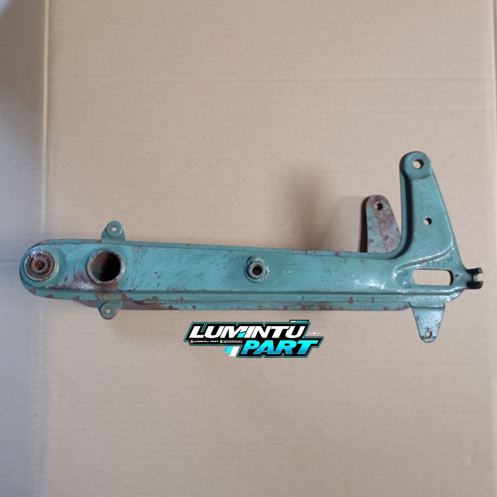 Arm Honda Unyil C100 C102 C105 original NOS ori swing arm Honda Unyil ori NOS copotan sapit urang Ho