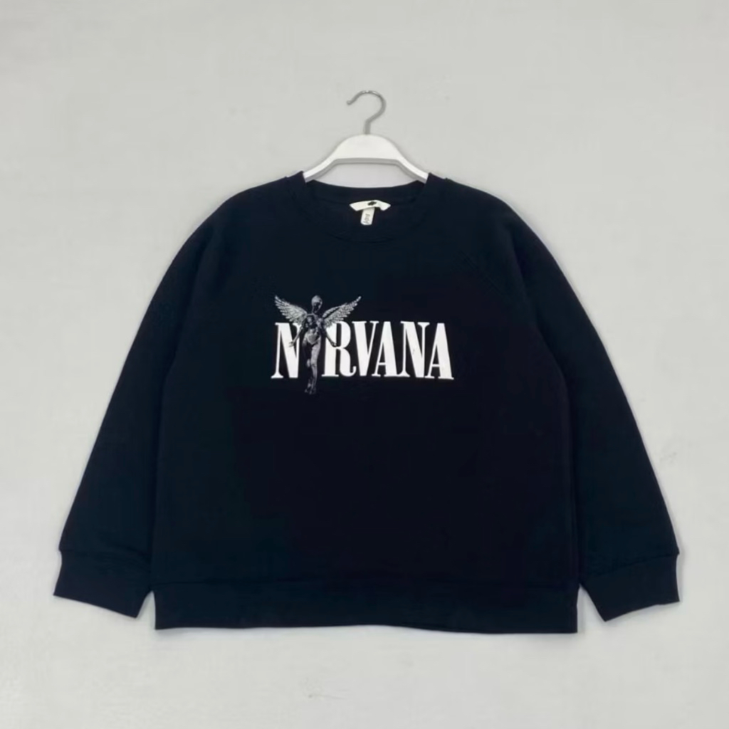 BLACK NIRVANA H&M SWEATSHIRT