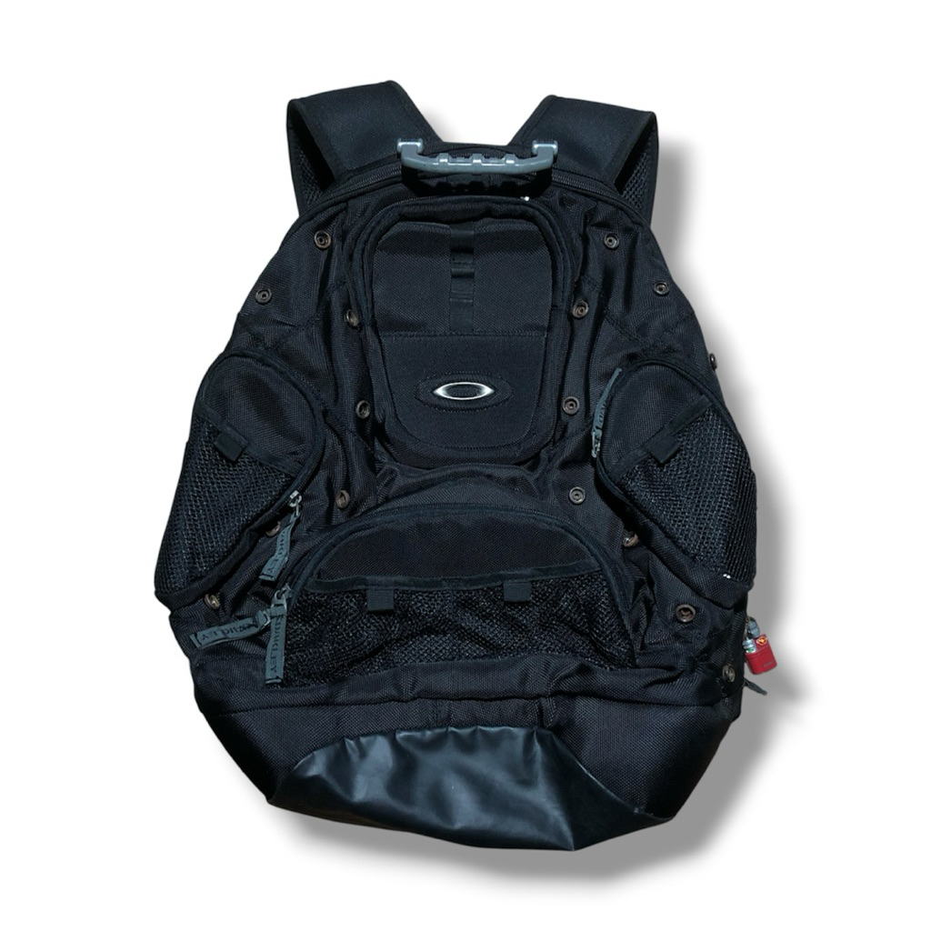 Vintage Oakley Hardshell Eco Backpack