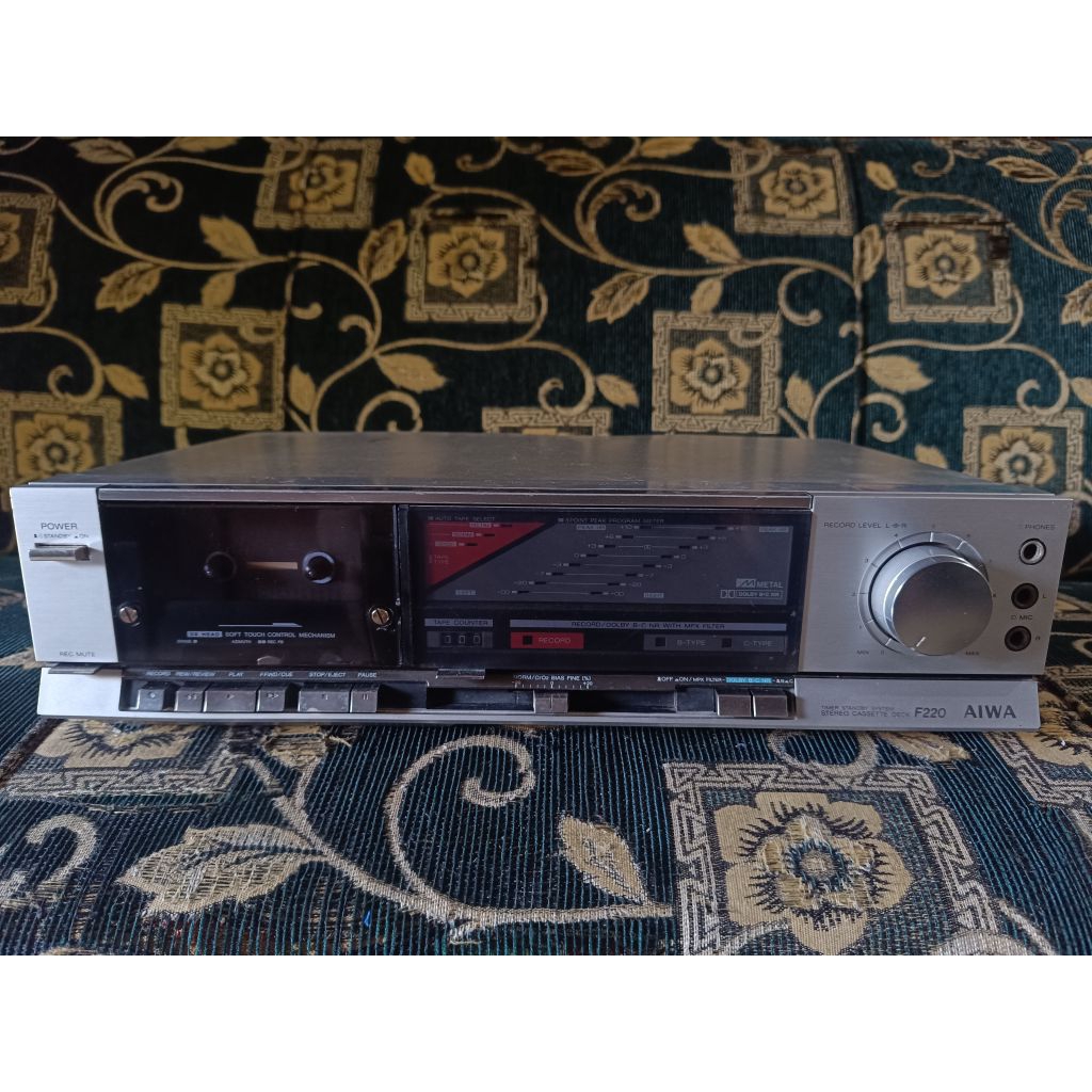 Tape Deck Cassette Player AIWA F-220 Original Normal