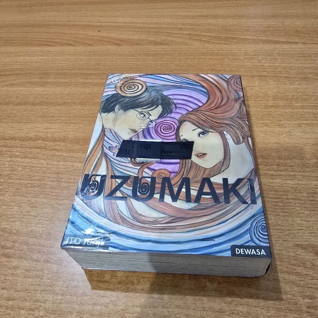 Komik Junji Ito Uzumaki Preloved