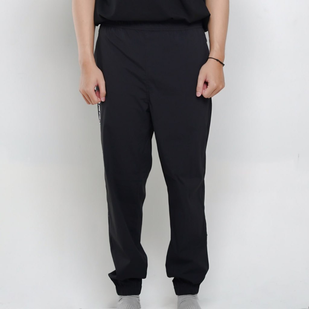 Celana AAPE NOW HEAD PATCH POCKET BLACK JOGGER PANTS 100% ORIGINAL