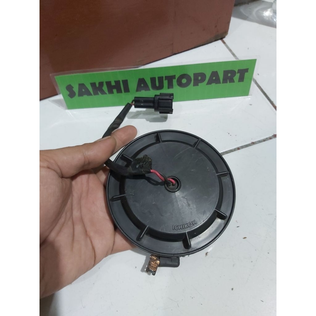 tutup headlamp nissan juke original
