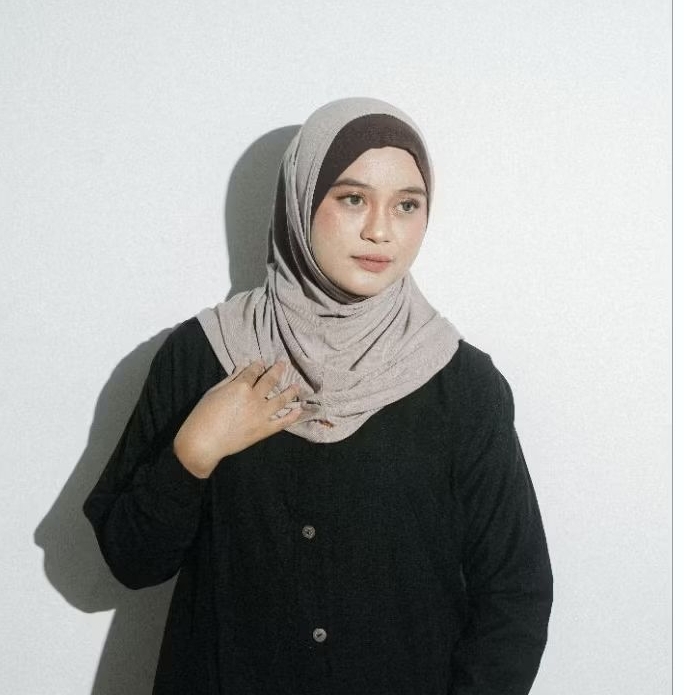 Hijab Instan Rèya Series | Two tone Natural Coffee