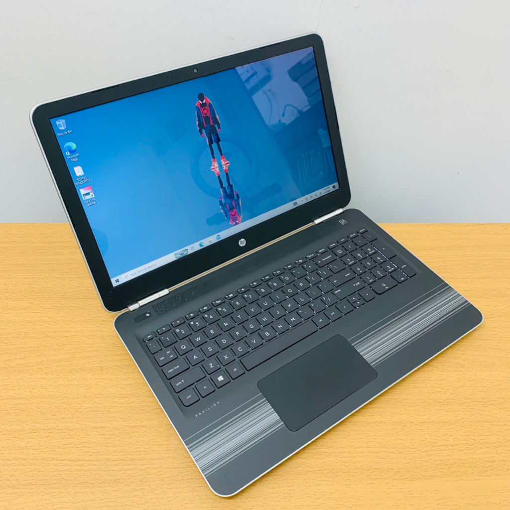 HP Pavilion Notebook i5 gen 6 RAM 12 SSD 1tera Second