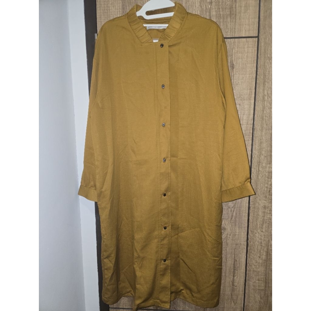Preloved MINIMAL Long Outer