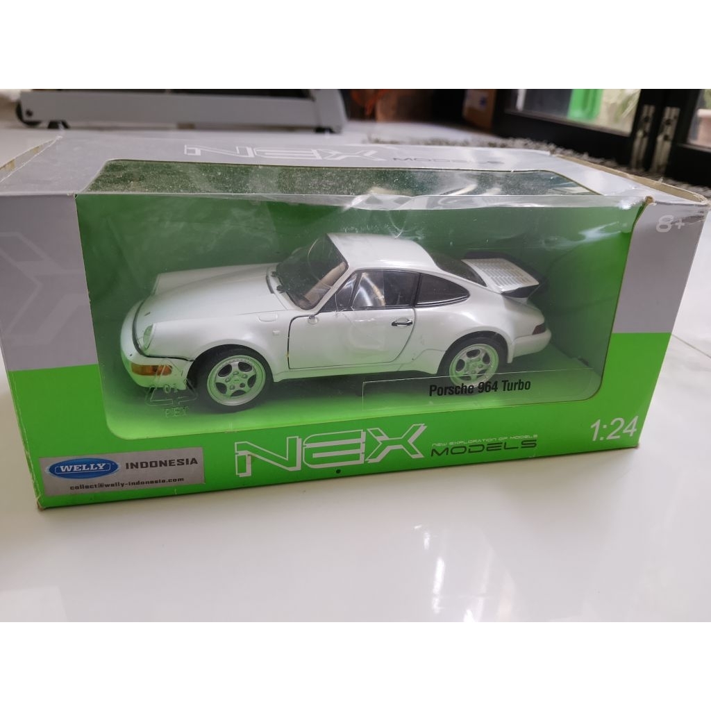 Diecast Porsche 964 putih patah sion sbelah Welly skala 1:24 murah