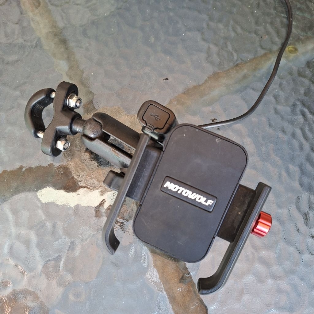 phone holder Motowolf Charger
