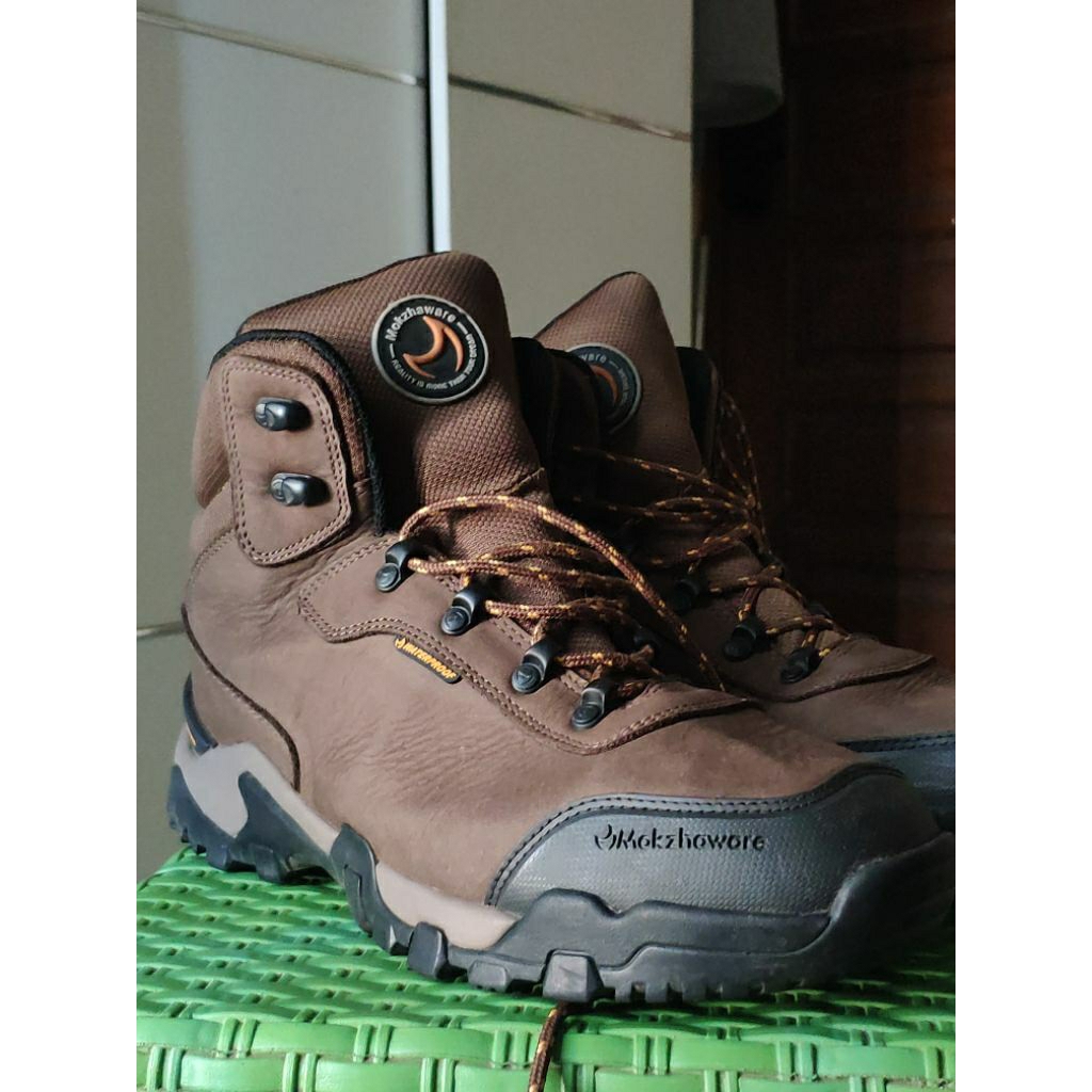 sepatu gunung mokzhaware reality