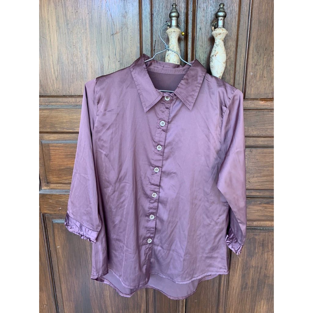 preloved kemeja satin