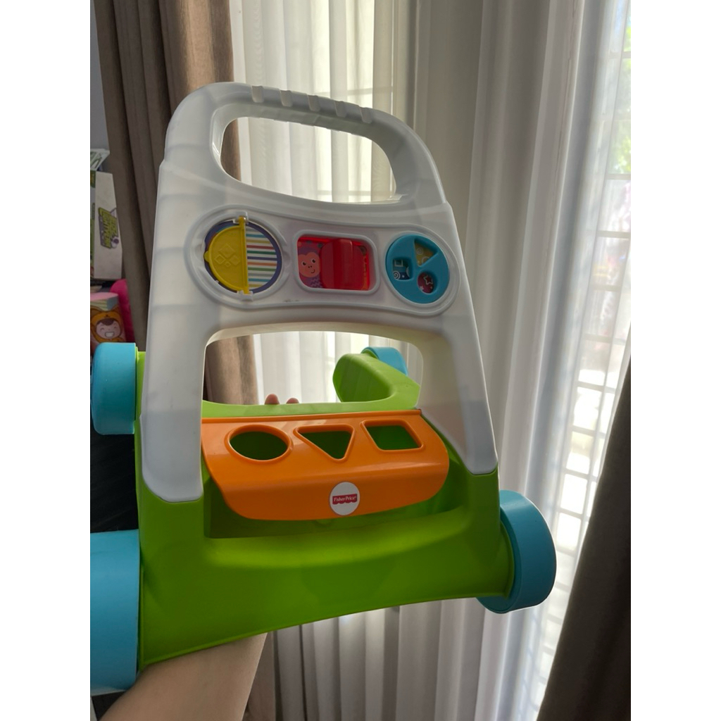 FISHER PRICE PUSH WALKER