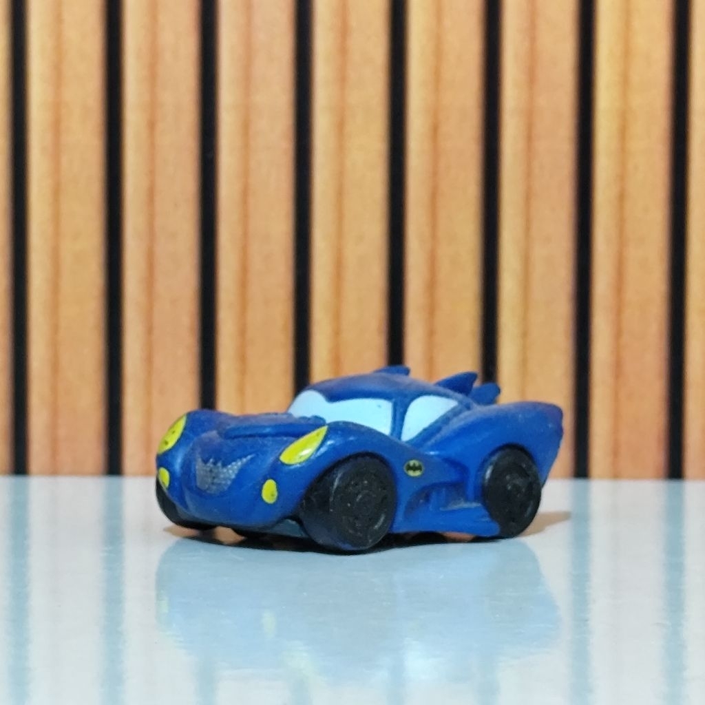 Mainan Mobil Batman
