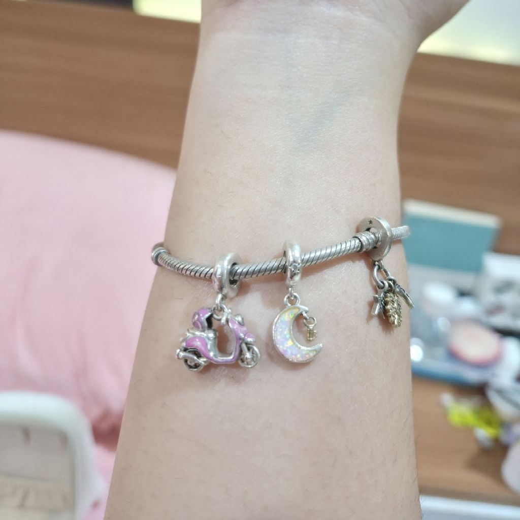 pandora charm original preloved