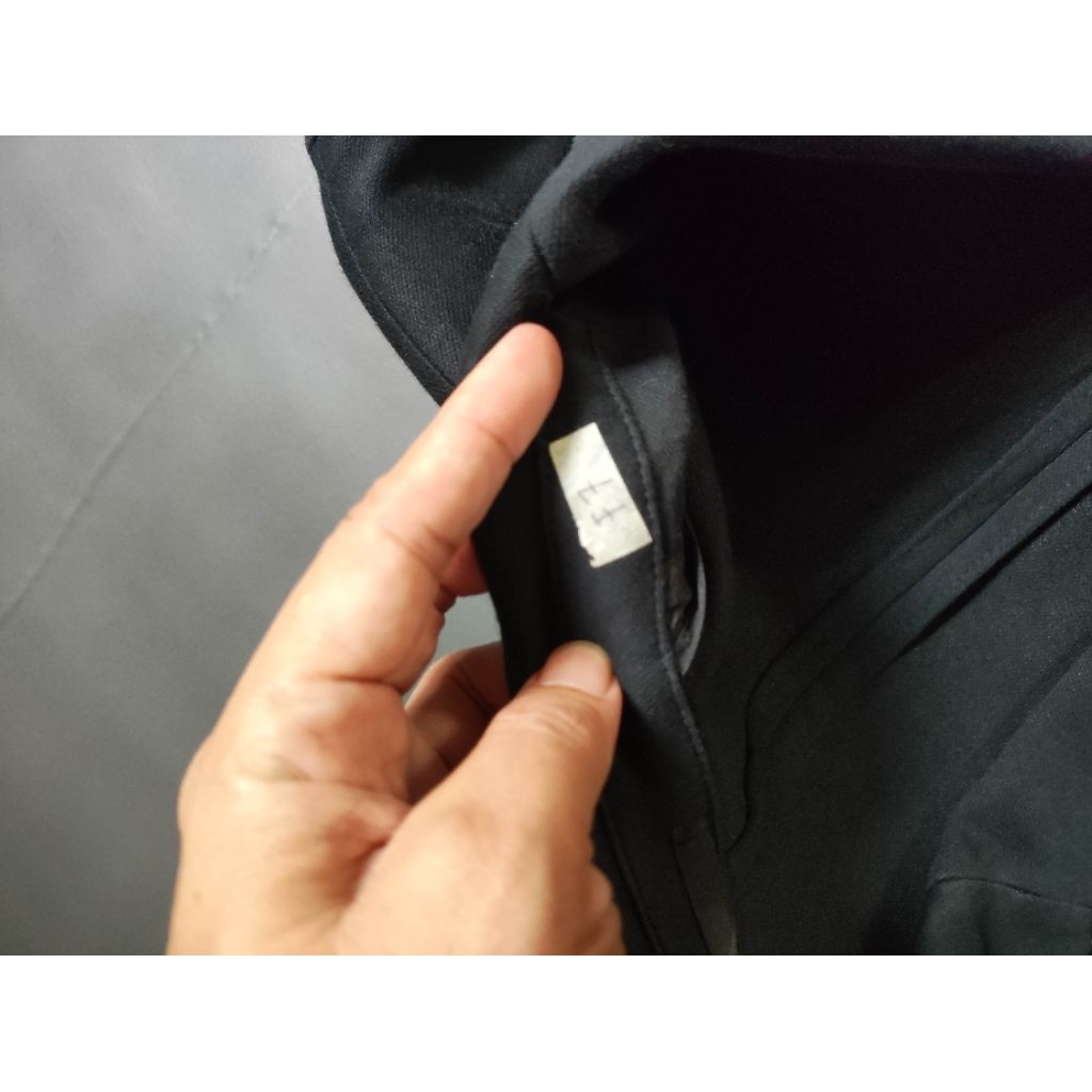jas blazer UNIQLO comfort like new f7