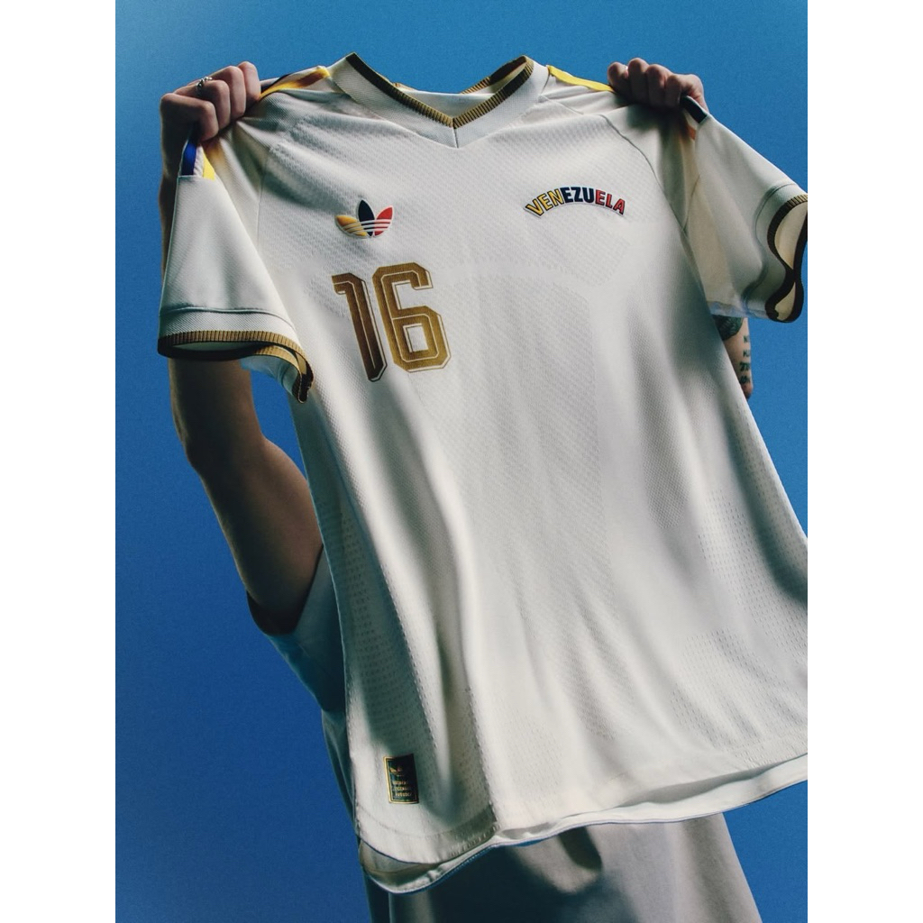 Venezuela Away 2026 World Cup Jersey | Retro | Vintage Edition | Jersey Bola | Authentic Jersey | Je