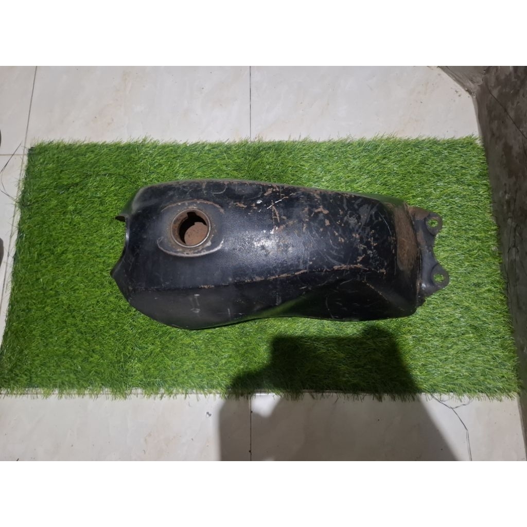 tangki tengki suzuki trs original