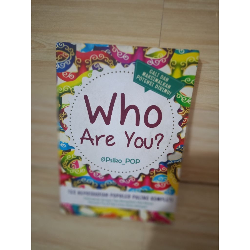 WHO ARE YOU? @PSIKO_POP