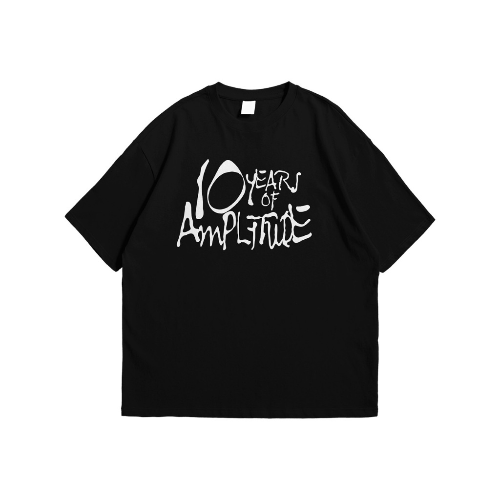 AMP ARTWORK BLACK TS