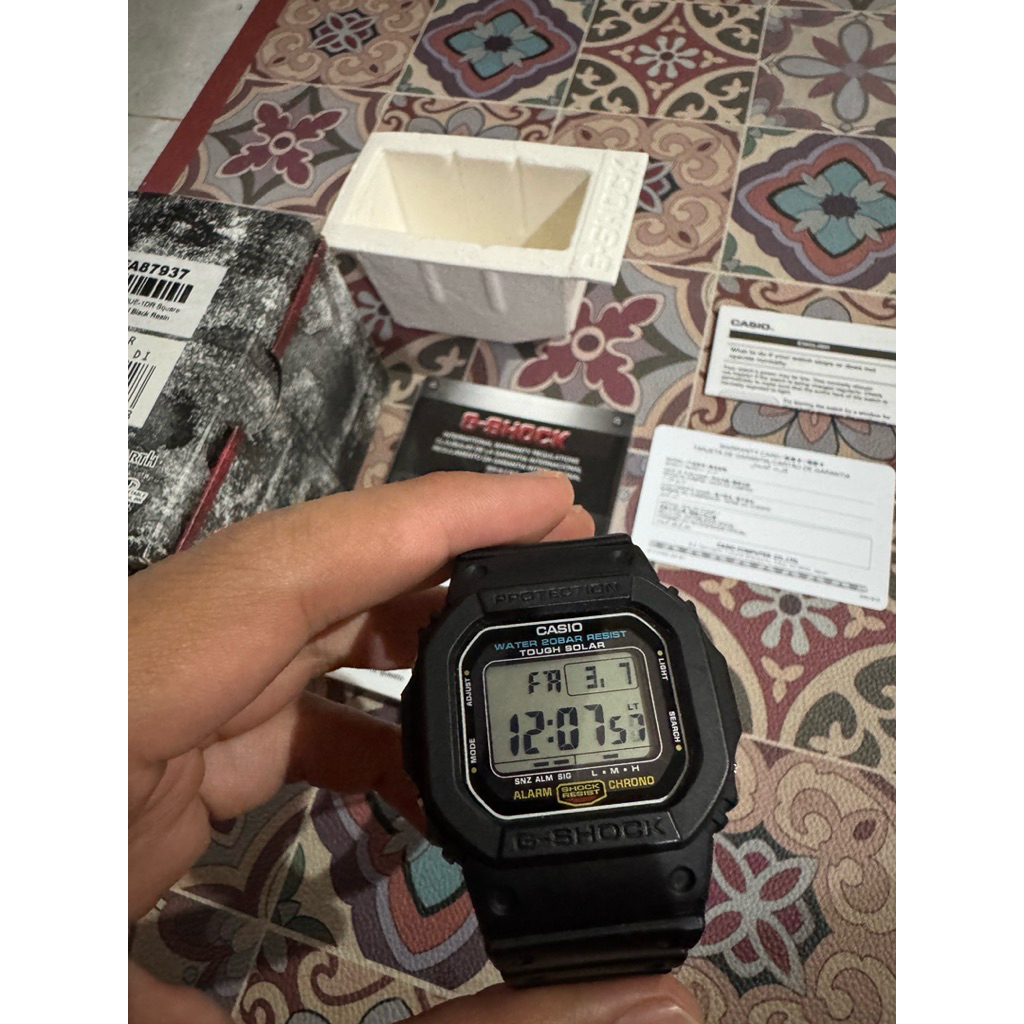 G-Shock G-5600UE-1DR