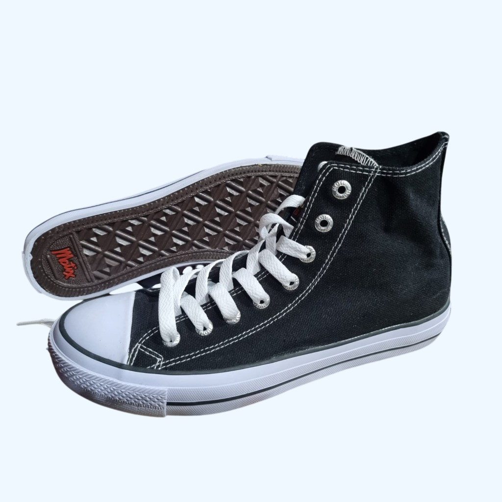 MOTIX America and Adio Sepatu sekolah