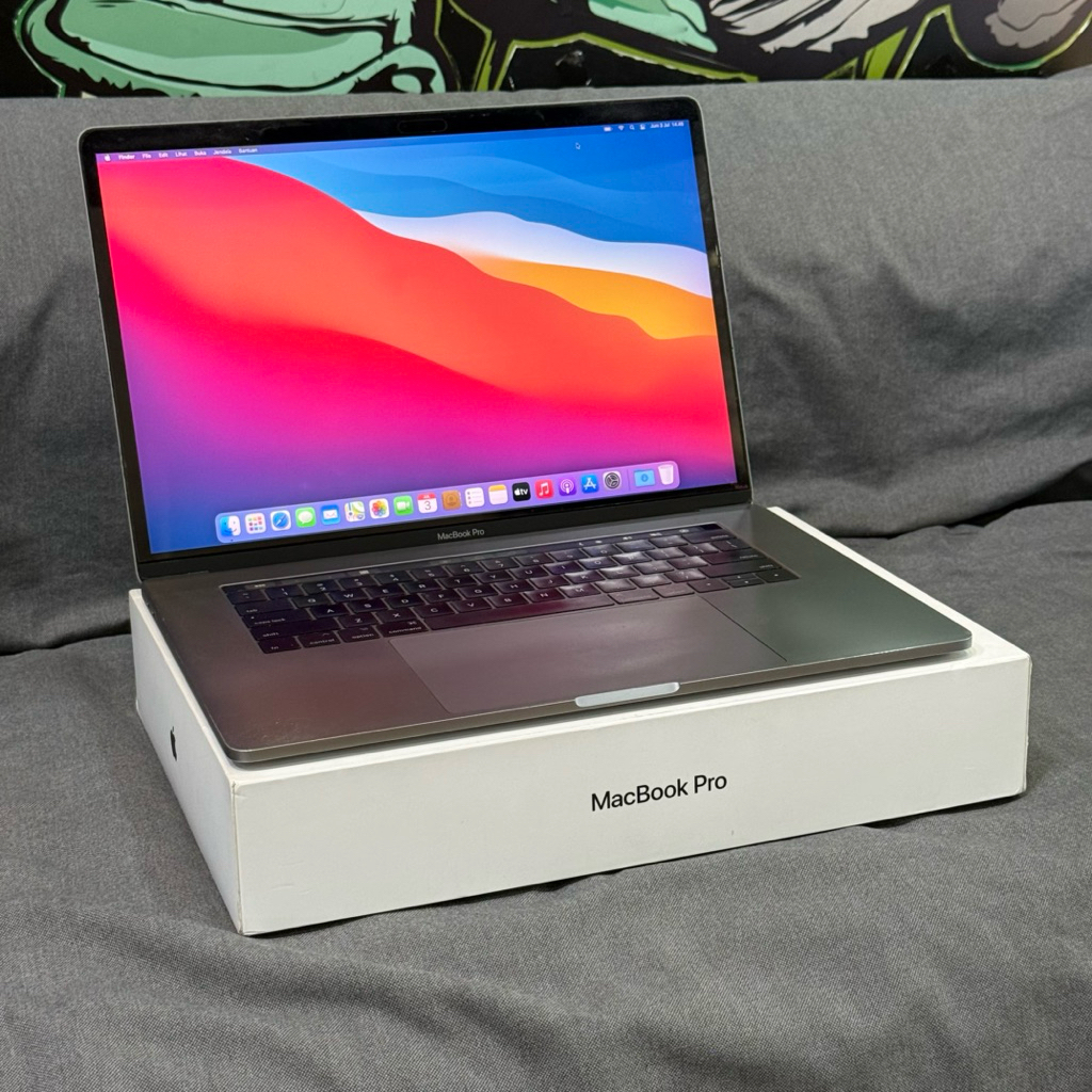 Macbook Pro 2017 15 Inch 16/256GB Grey IBox